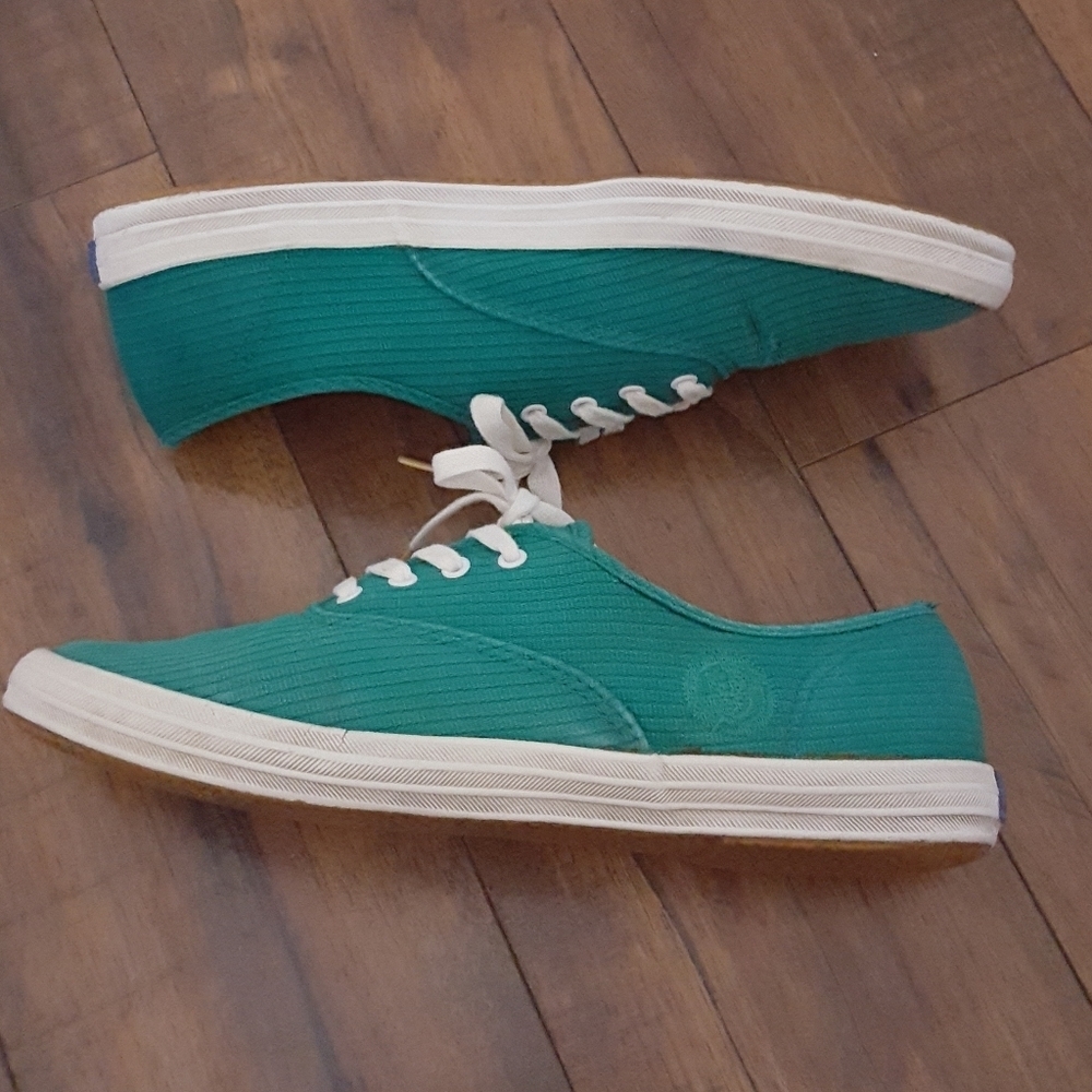 Keds -‎ Vintage Original Green Corduroy Sneakers